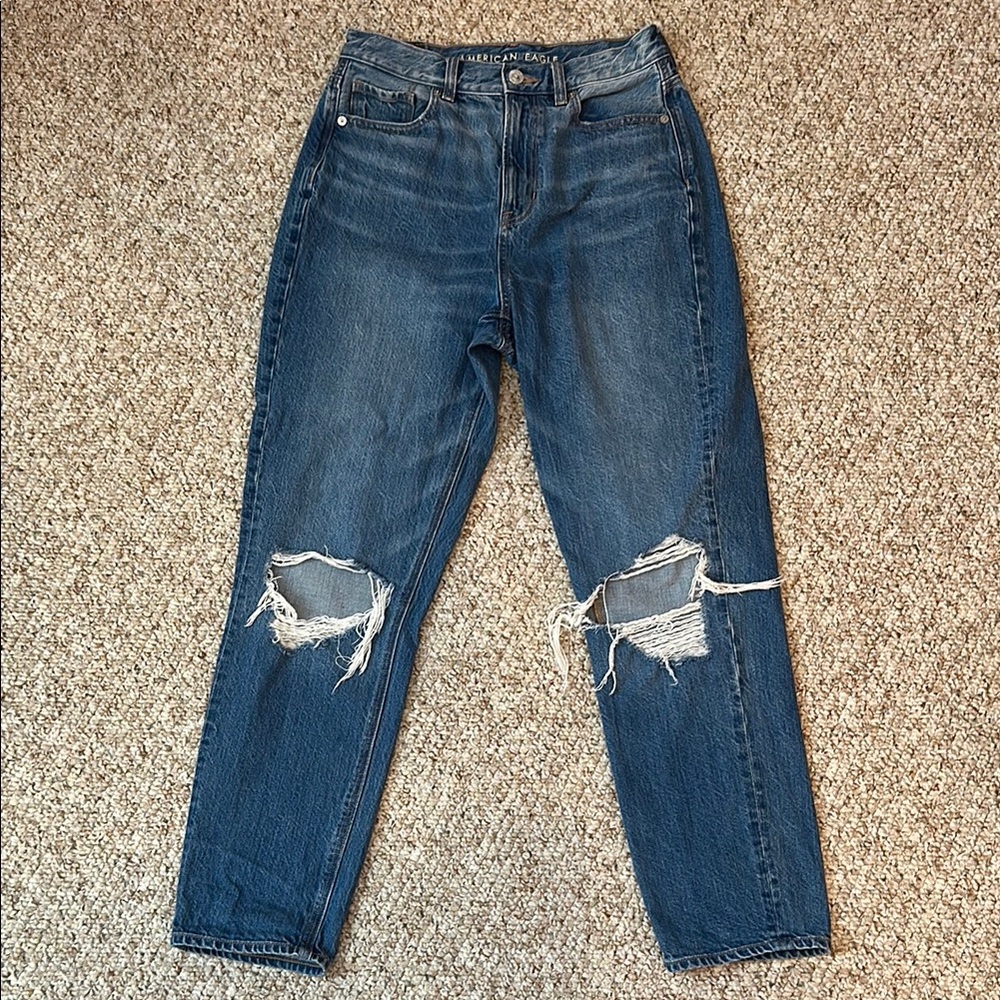 American Eagle Outfitters Women's Dark Blue Ripped Jeans